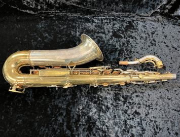 Photo Cleveland Era King Super 20 Silver Sonic Tenor Saxophone - Serial # 385139